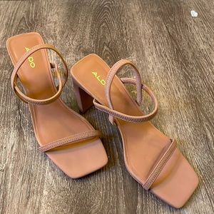 Aldo tan heels - 2.5 - 3” heel